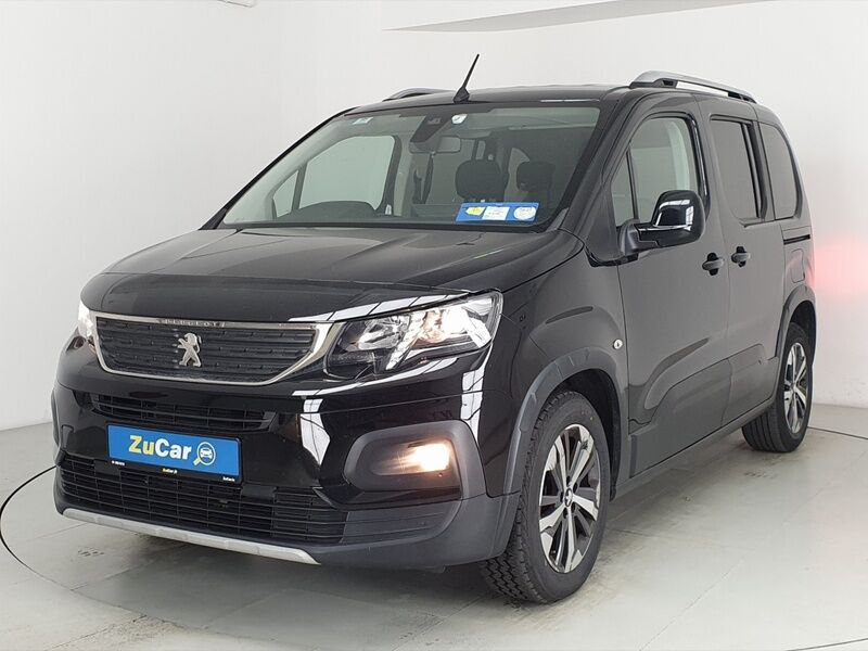 More views of Peugeot Rifter