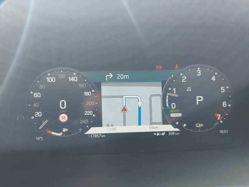 More views of Land Rover Defender