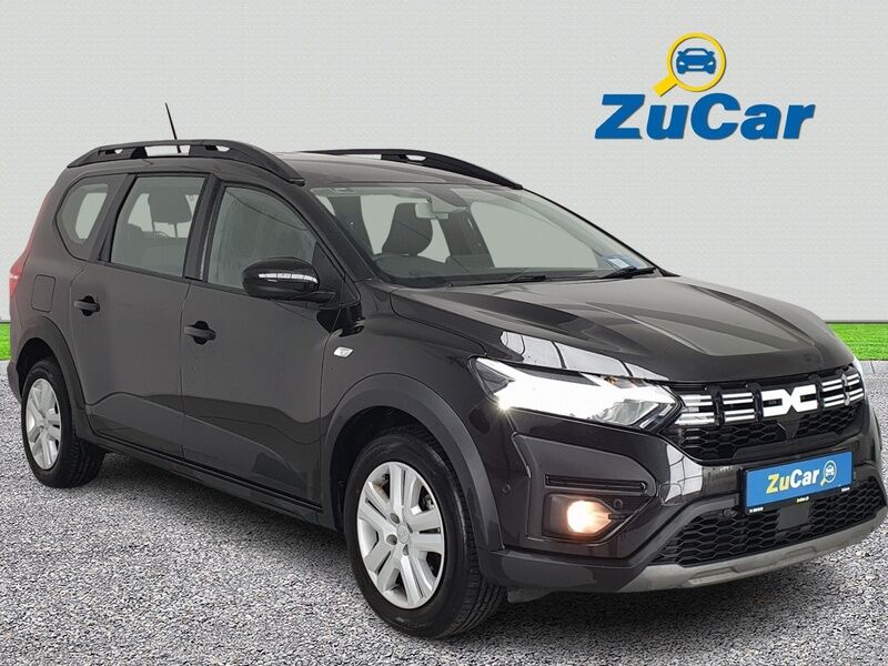 More views of Dacia Jogger