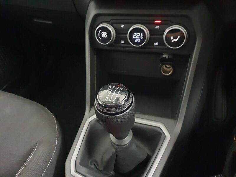 More views of Dacia Jogger