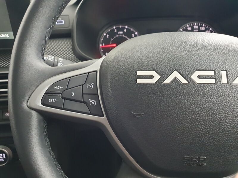 More views of Dacia Jogger