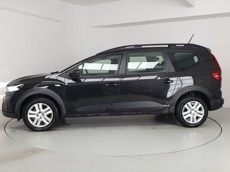 More views of Dacia Jogger