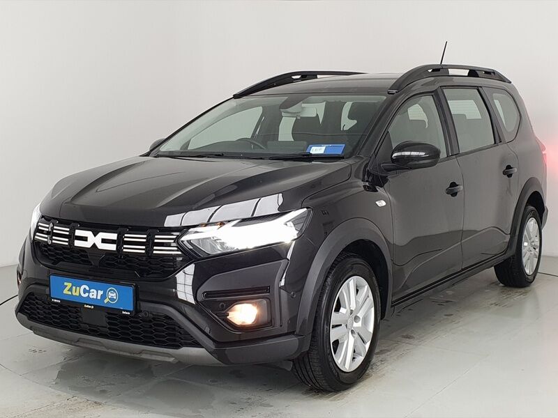 More views of Dacia Jogger