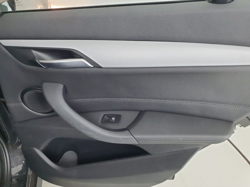 More views of BMW X1