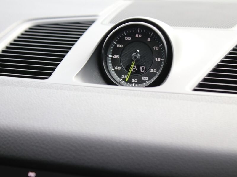 More views of Porsche Cayenne