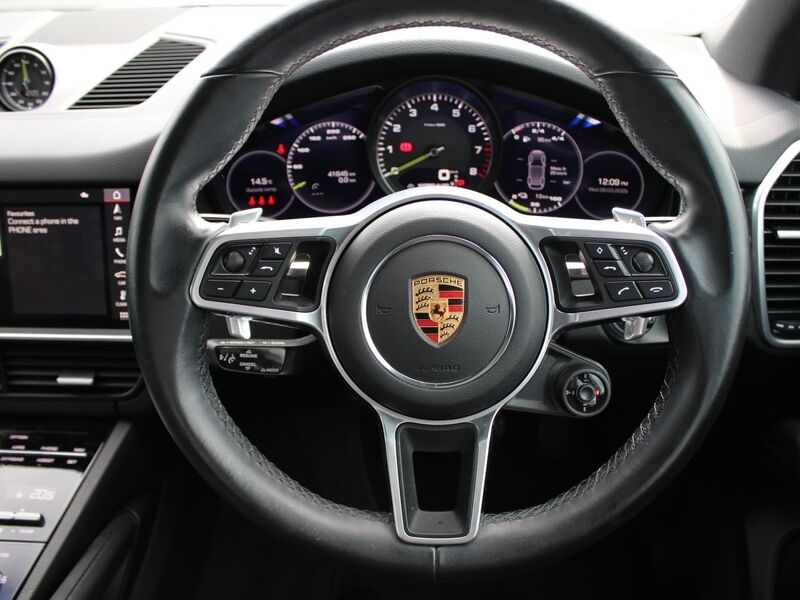 More views of Porsche Cayenne