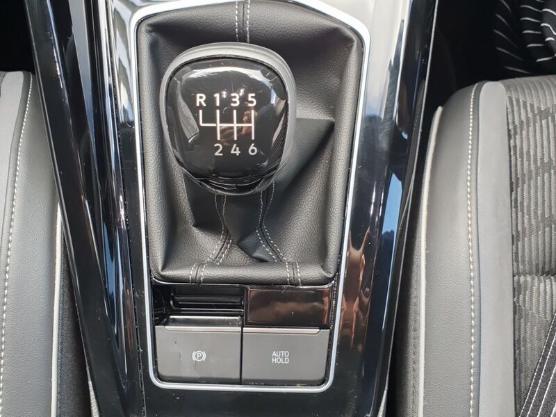 More views of Volkswagen Golf