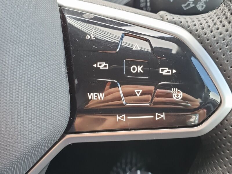 More views of Volkswagen Golf