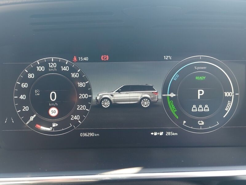 More views of Land Rover Range Rover Sport