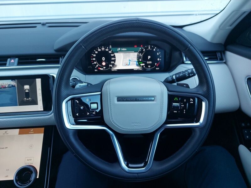 More views of Land Rover Range Rover Velar