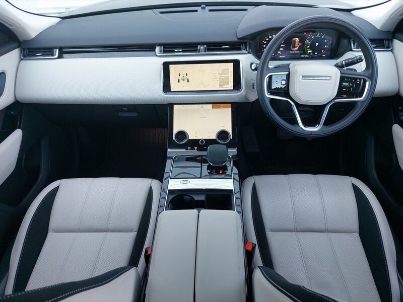 More views of Land Rover Range Rover Velar