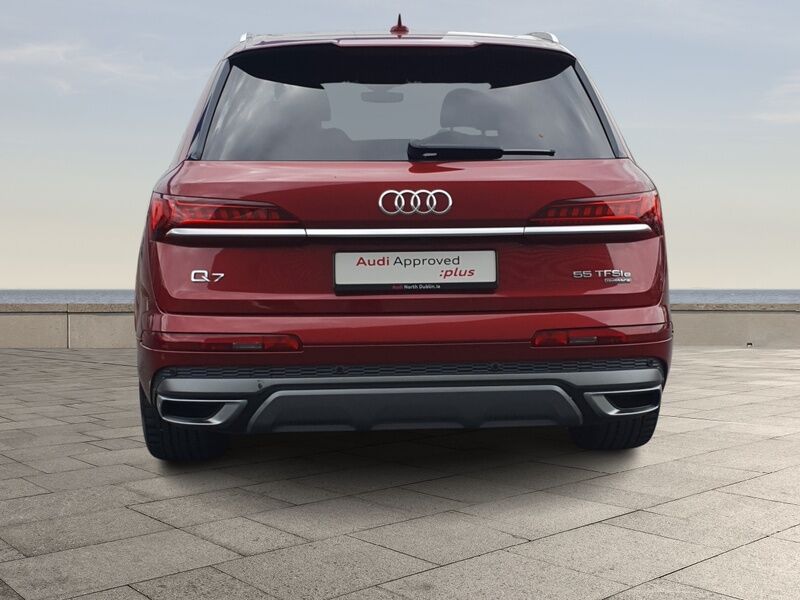More views of Audi Q7