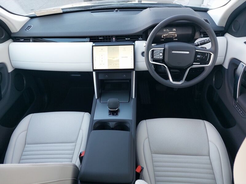 More views of Land Rover Discovery Sport