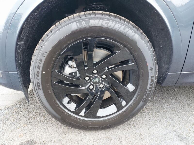 More views of Land Rover Discovery Sport