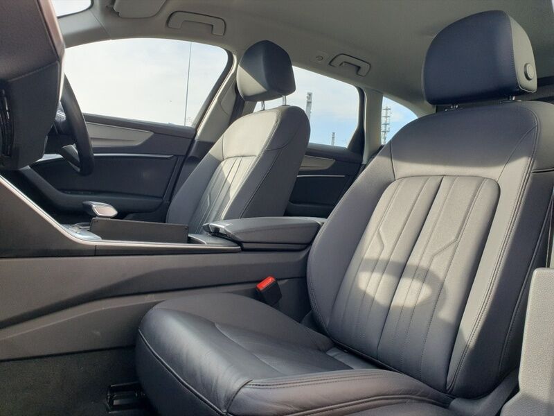 More views of Audi A6 Avant
