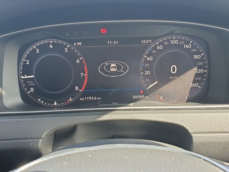 More views of Volkswagen Golf