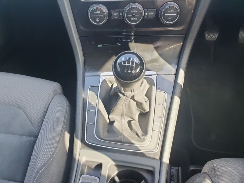 More views of Volkswagen Golf