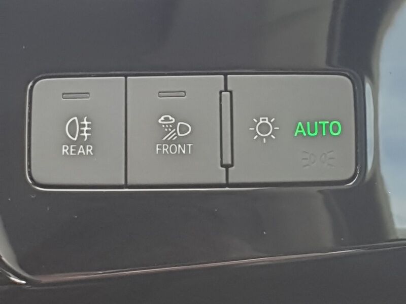 More views of Audi E-Tron