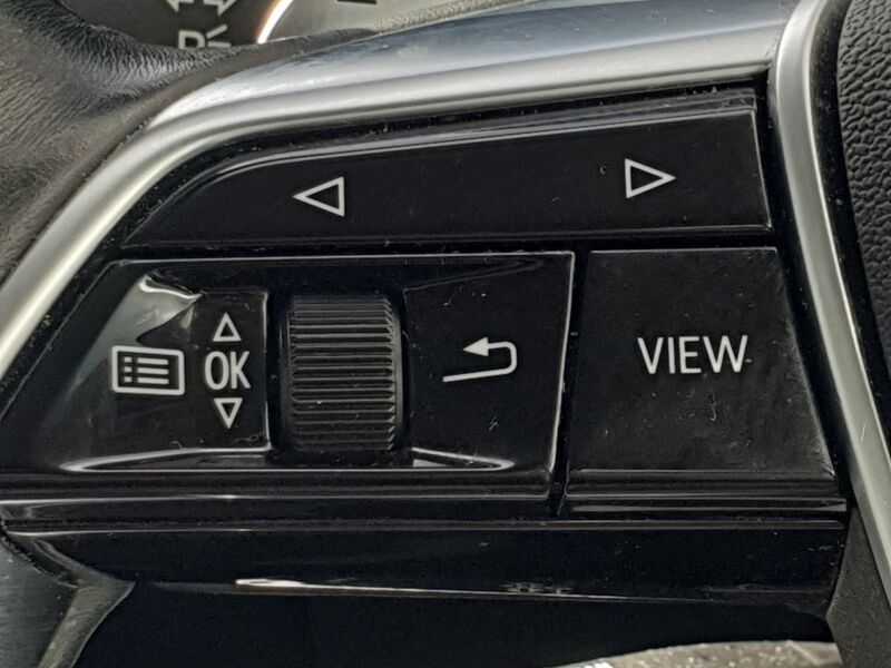More views of Audi E-Tron