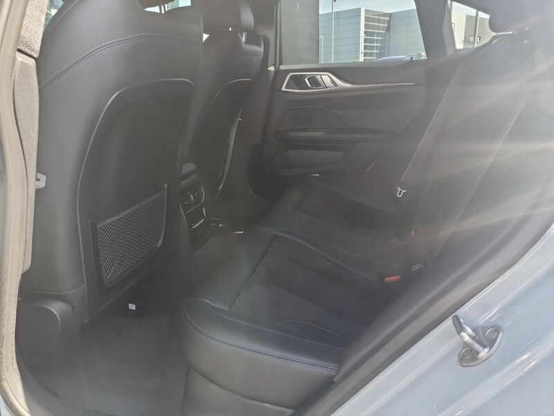 More views of BMW i4