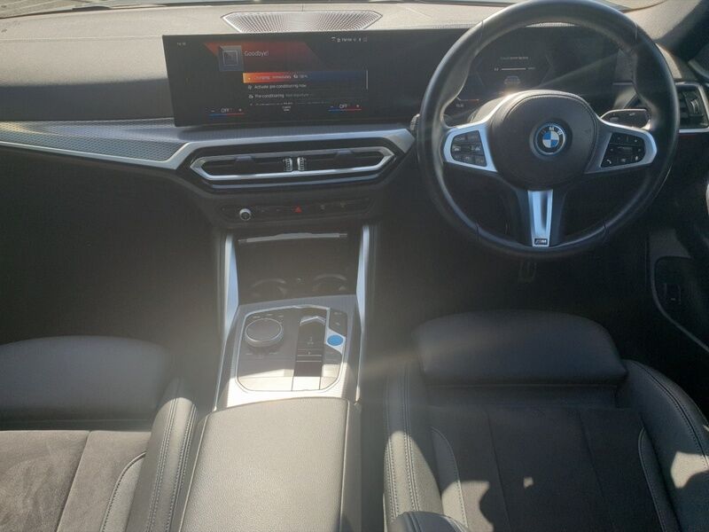 More views of BMW i4