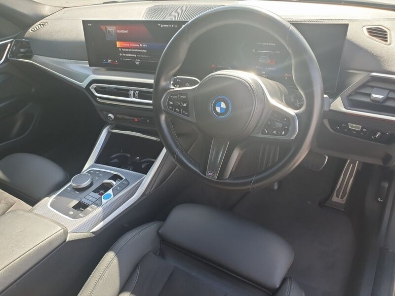 More views of BMW i4