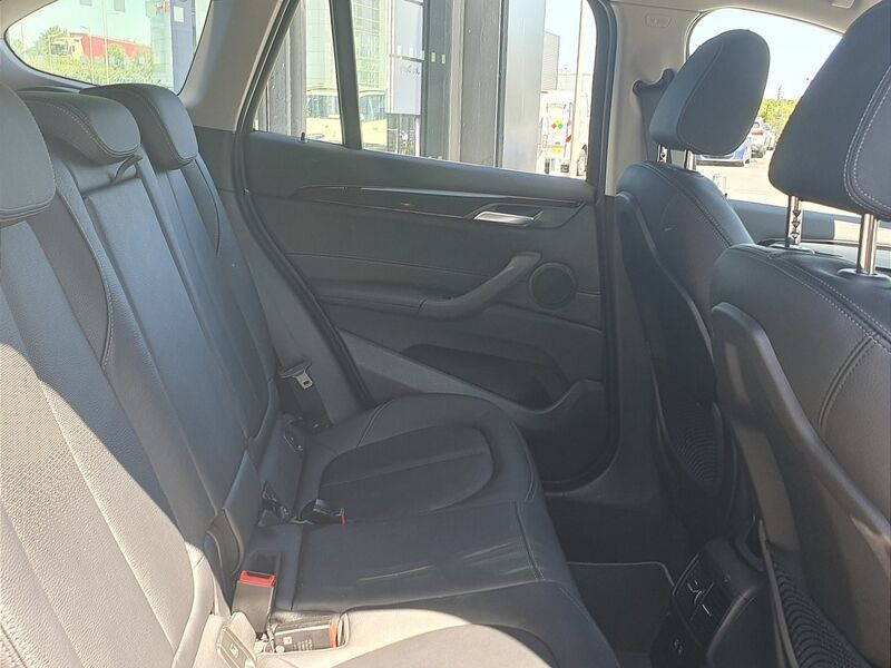 More views of BMW X1
