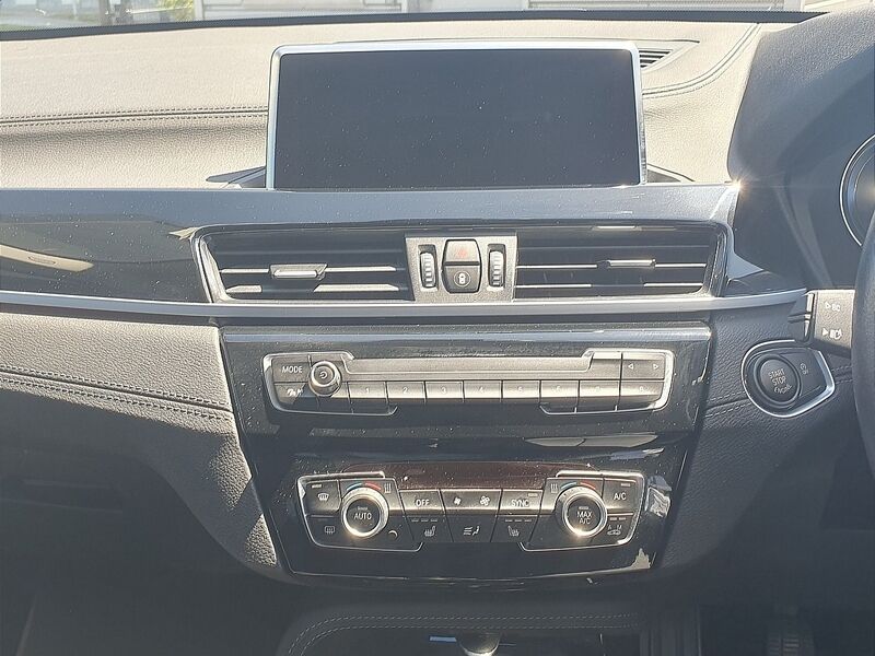 More views of BMW X1