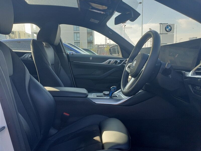 More views of BMW i4