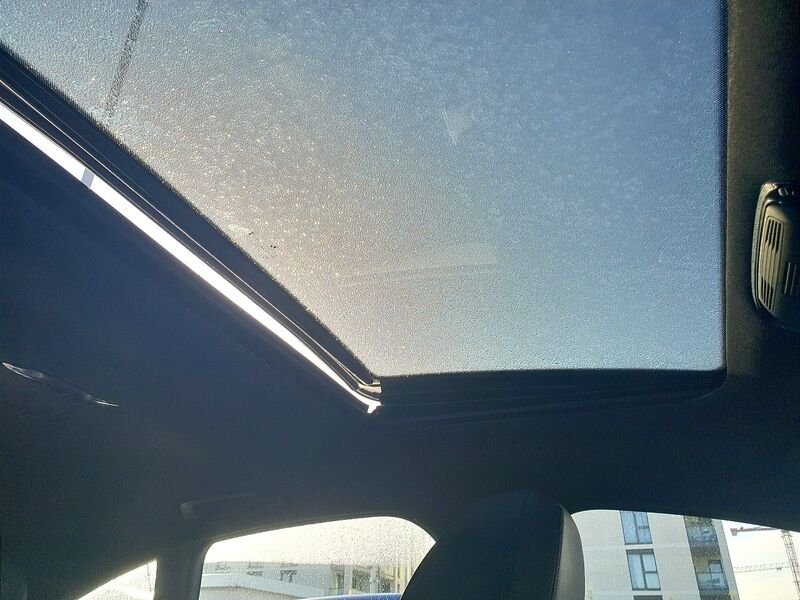 More views of BMW i4