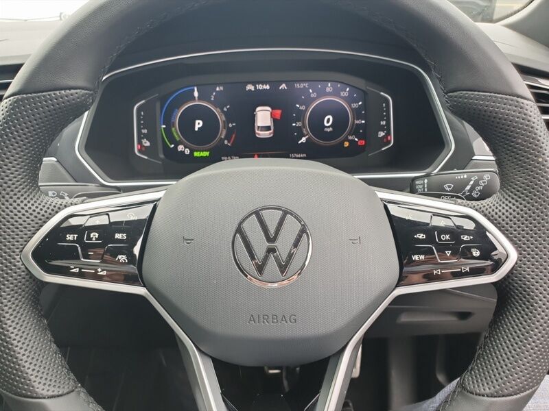 More views of Volkswagen Tiguan
