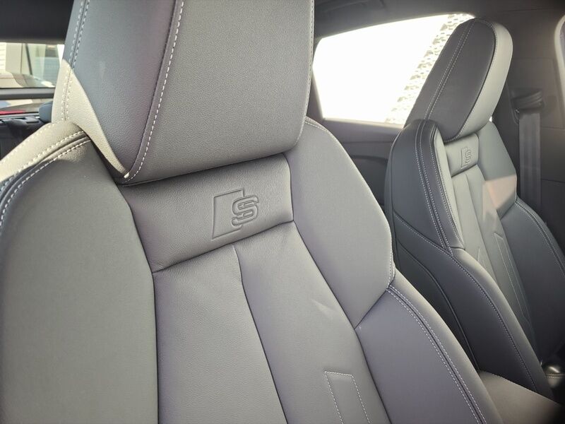 More views of Audi Q4 E-tron