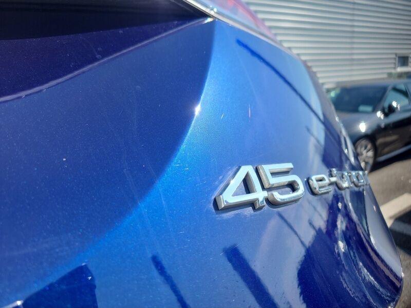 More views of Audi Q4 E-tron
