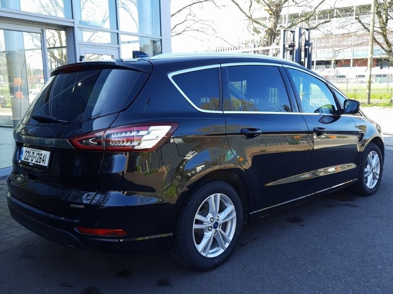 More views of Ford S-Max