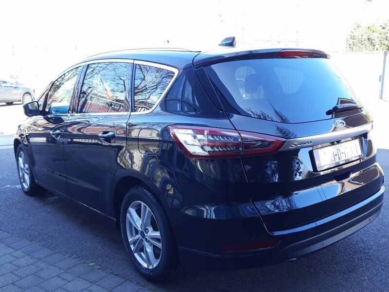 More views of Ford S-Max