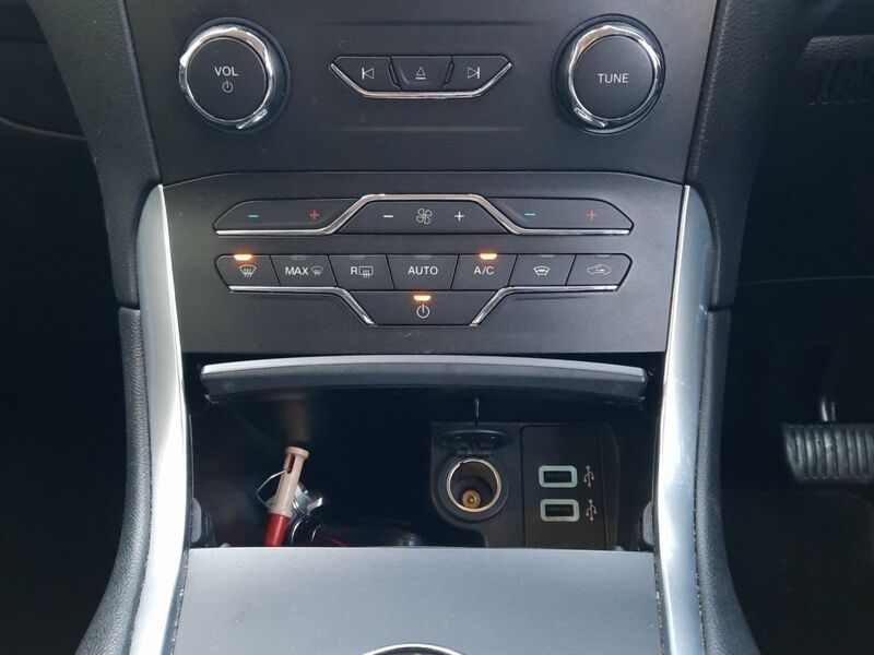 More views of Ford S-Max