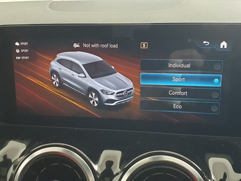 More views of Mercedes-Benz GLA
