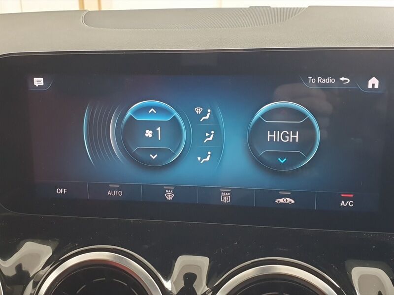More views of Mercedes-Benz GLA