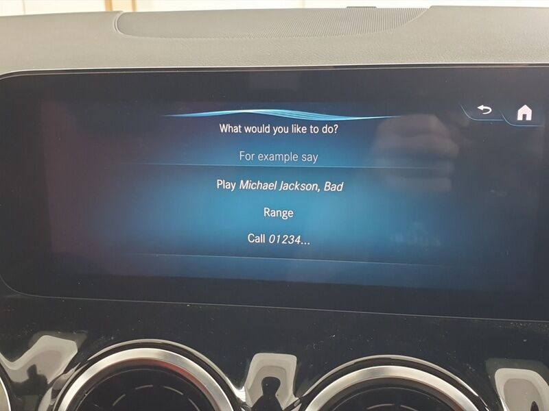 More views of Mercedes-Benz GLA