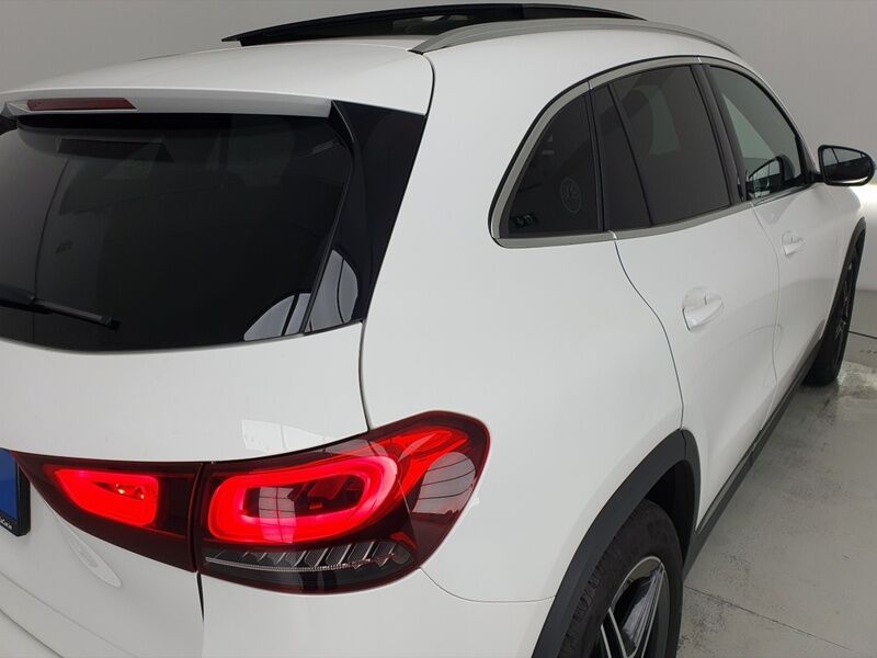 More views of Mercedes-Benz GLA