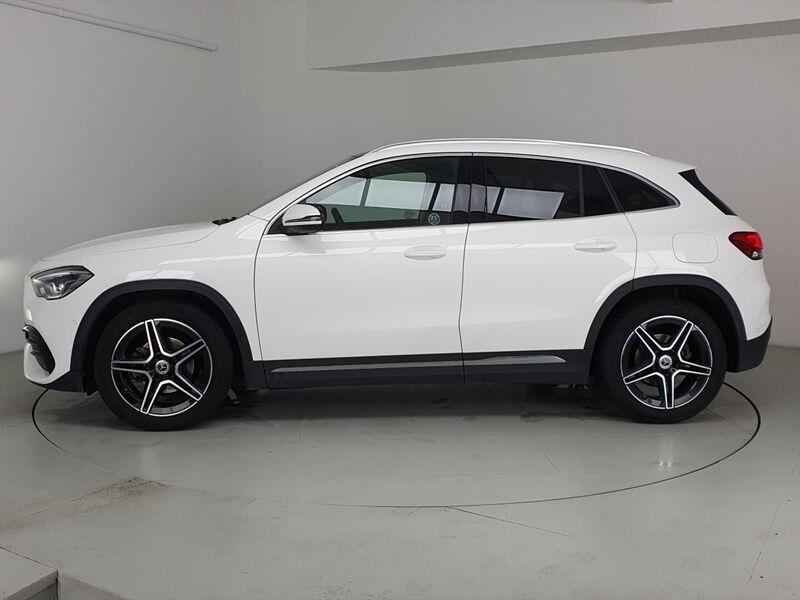 More views of Mercedes-Benz GLA