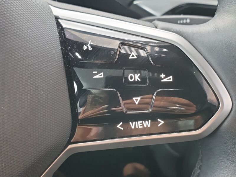 More views of Volkswagen ID.5