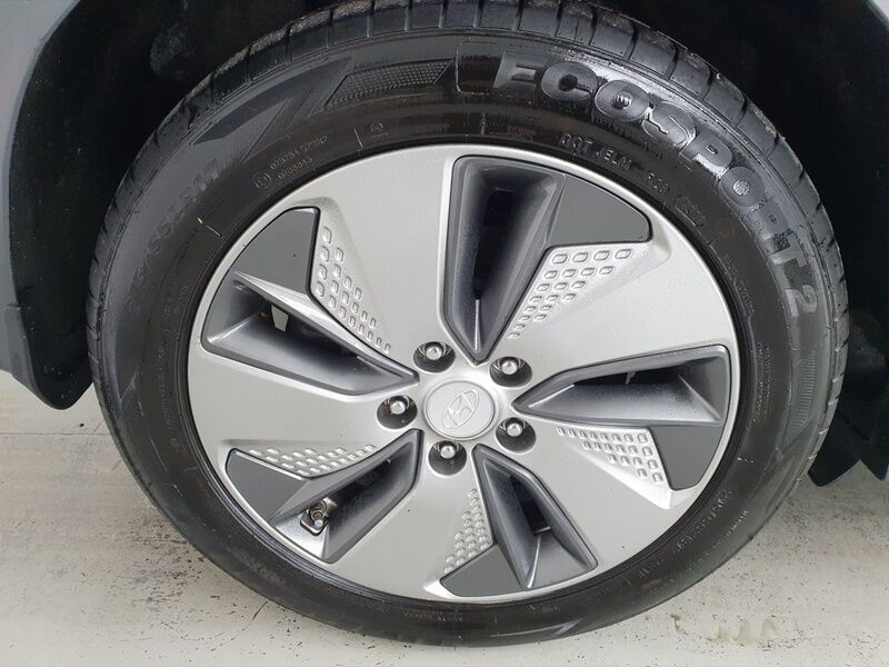 More views of Hyundai Kona