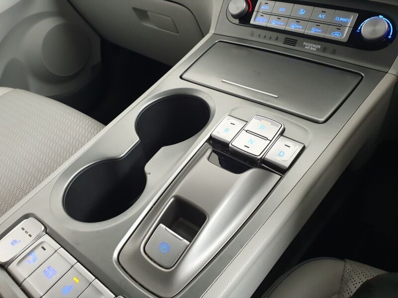 More views of Hyundai Kona