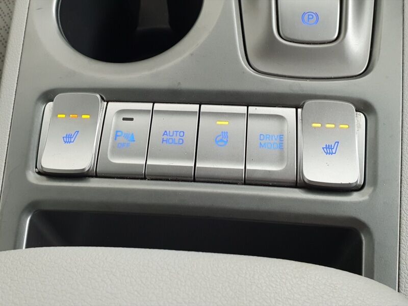 More views of Hyundai Kona
