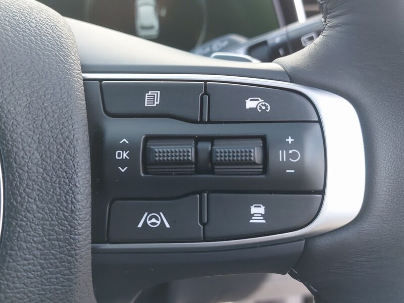 More views of Kia Sportage
