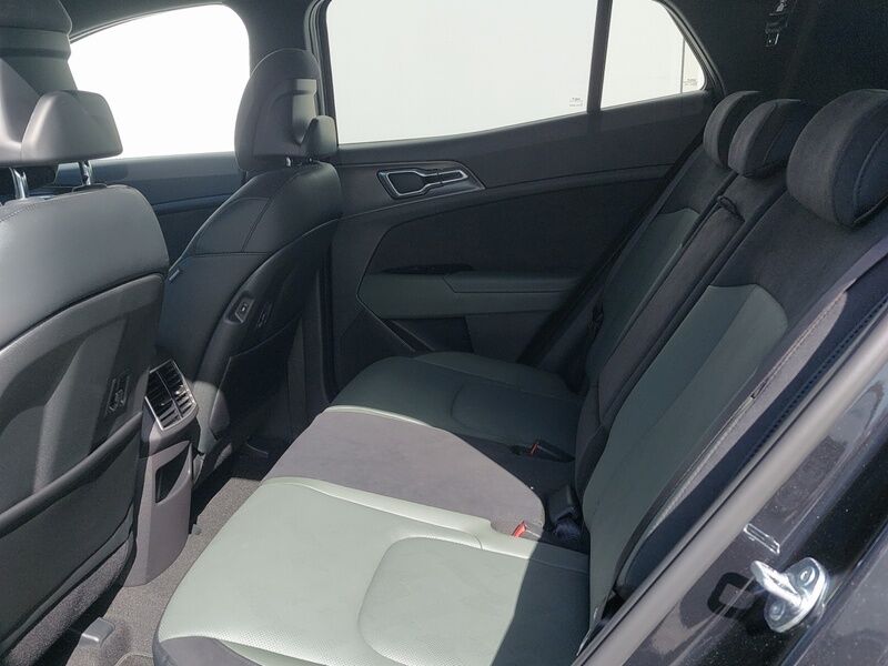 More views of Kia Sportage