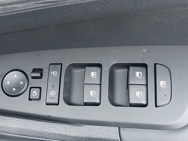 More views of Kia Sportage