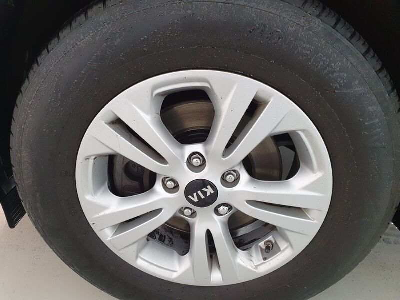 More views of Kia Sportage