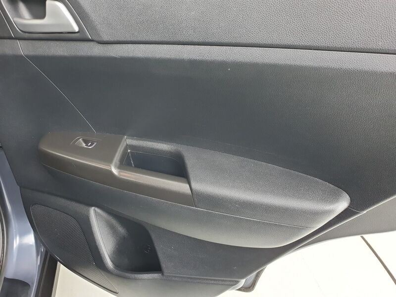 More views of Kia Sportage